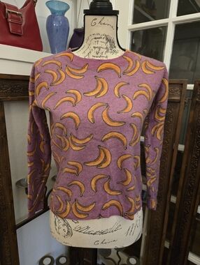 Le Lis Blanc Banana Cashmere Sweater, Sz 6